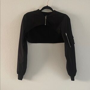 SHEIN Black Long Sleeve Crop Top